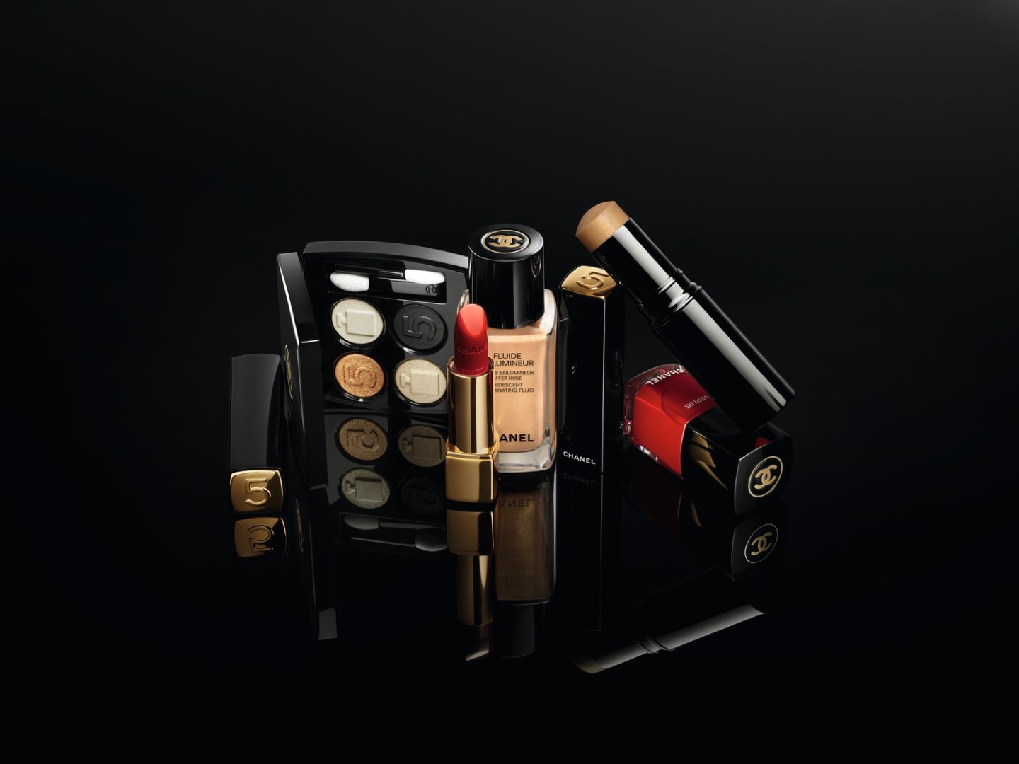 Chanel božićna make-up kolekcija