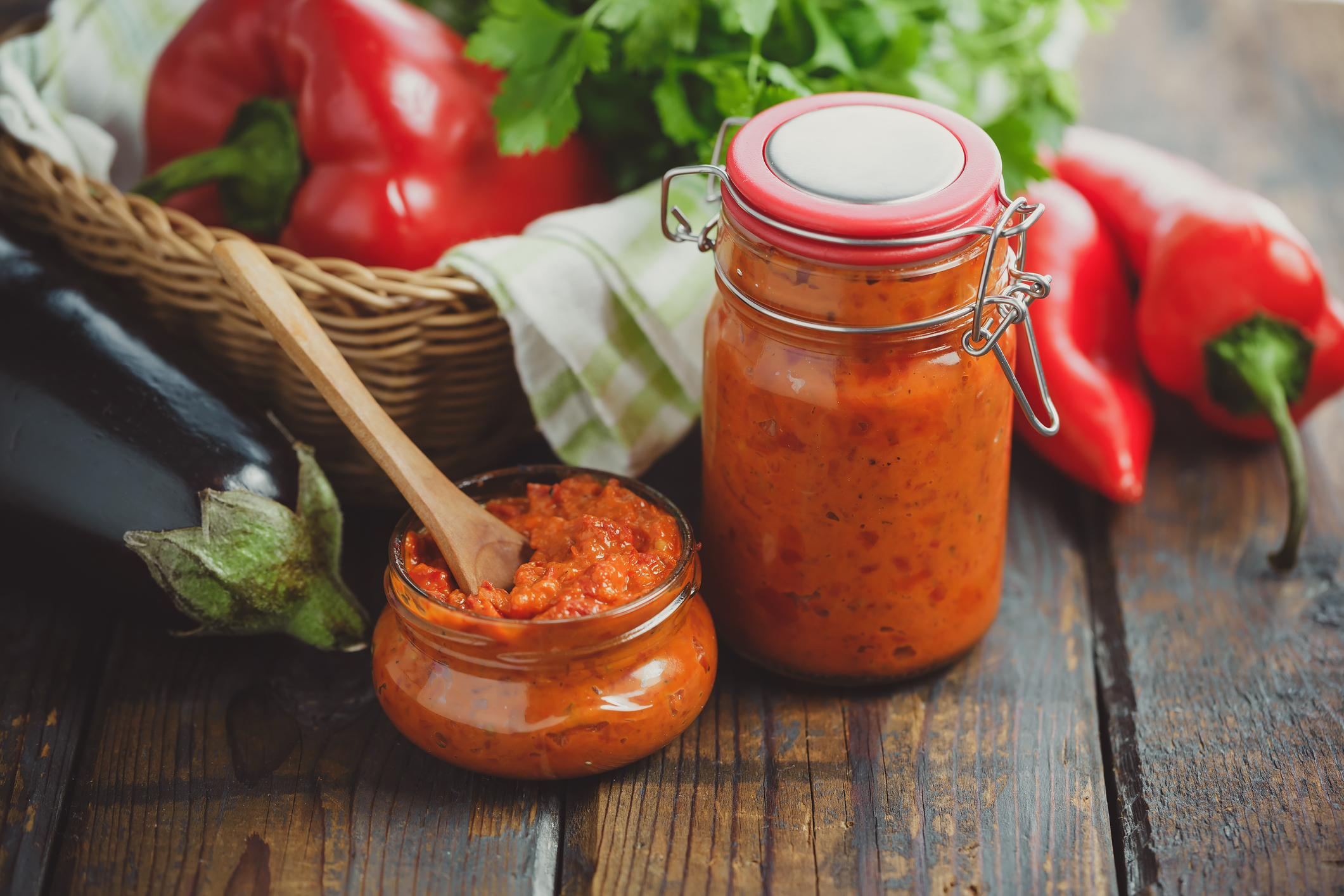 Brzi recept za ajvar - domaći ajvar u manje od sat vremena